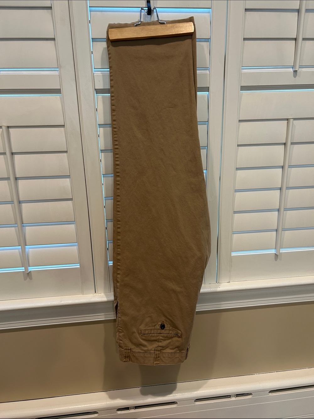 Amazon Essentials Men's Chino Pants
